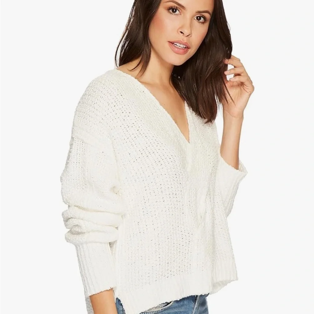 FREE PEOPLE Free People Coco V-Neck small sweater